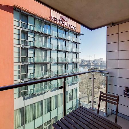 Deluxe One Bed Apartment By London Excel Exterior foto